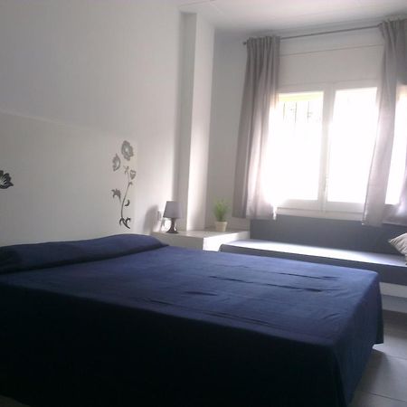 Apartaments La Riera Roses Luaran gambar
